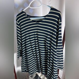 J Jill size 2X black & tan striped V neck 3/4 sleeve T shirt